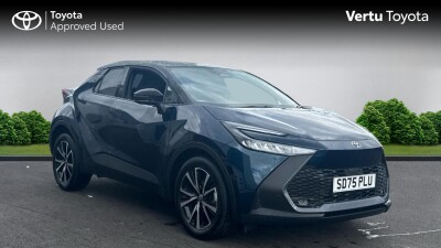 2025 TOYOTA C HR 1.8 HYBRID DESIGN 5DR CVT HYBRID HATCHBACK 5,197 MI 2025 REG AUTOMATIC... photo